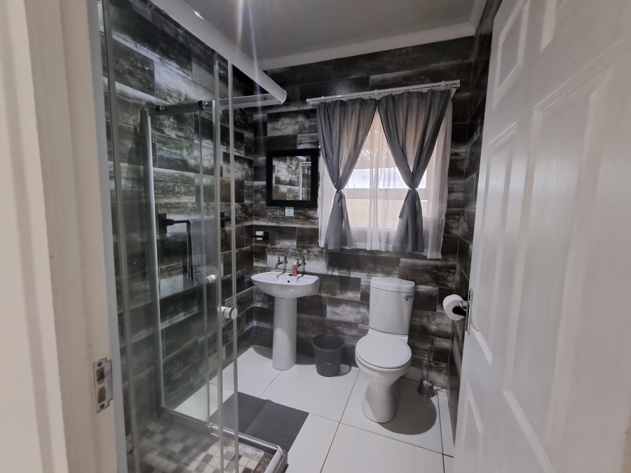 8 Bedroom Property for Sale in Colchester Eastern Cape